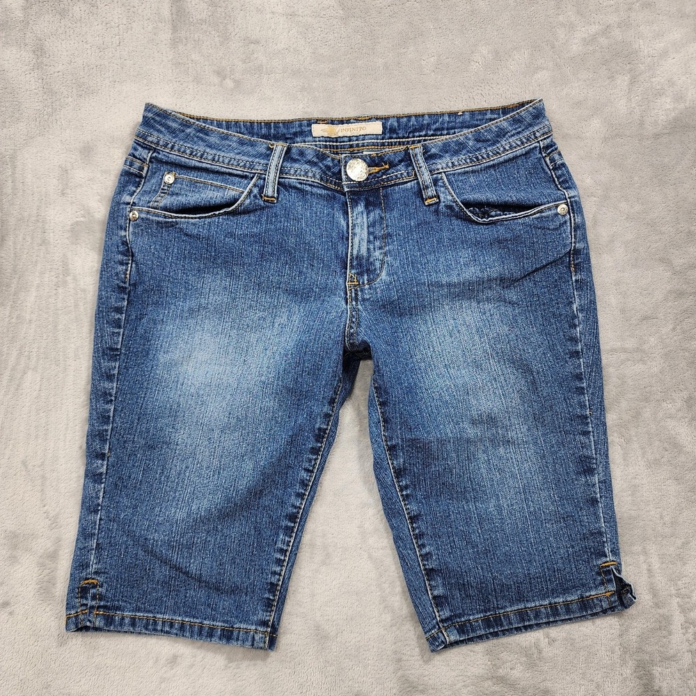 Infinito Shorts Womens 7/8 Blue Denim Bermuda Stretch Embroidered Pockets Casual